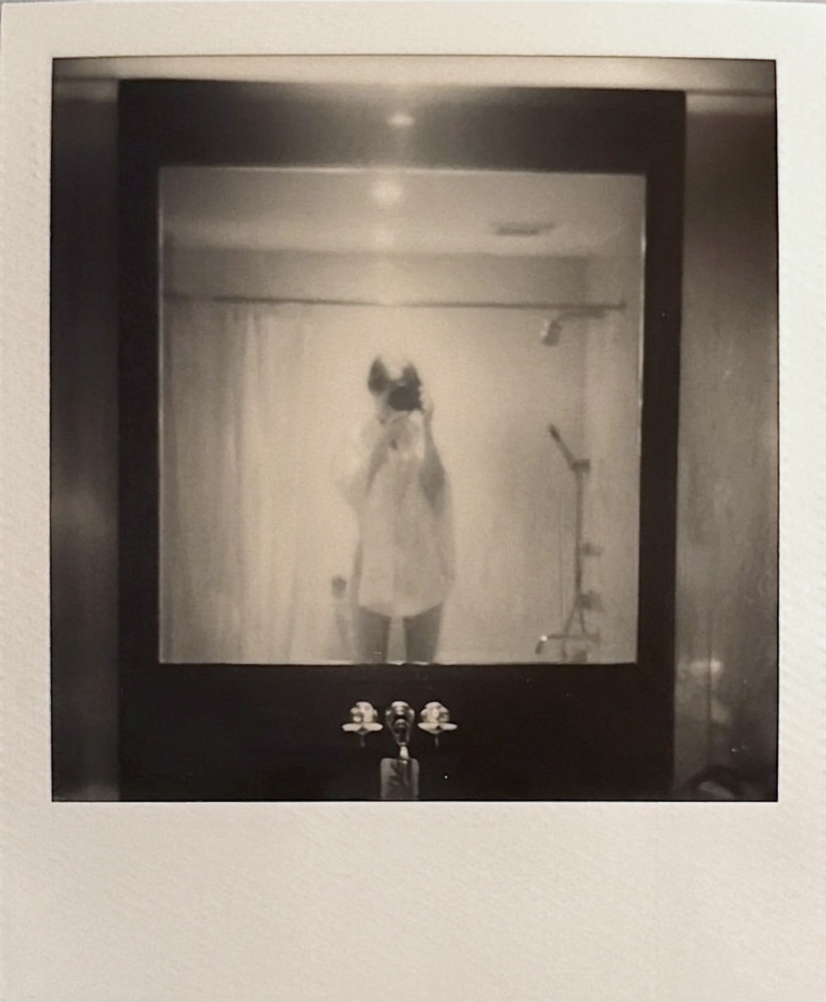 己舒蘇 polaroid archive image 18